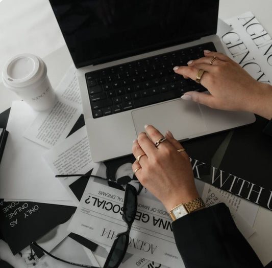 Growth Hacking en Redes Sociales: Técnicas Innovadoras para Crecer Rápido